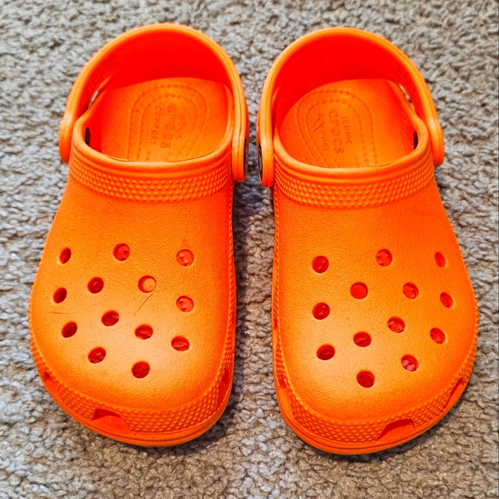 Crocs - Picture 2 of 4